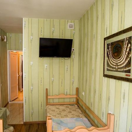 Hotel Mini Jerevan Buitenkant foto