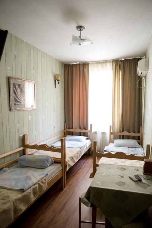 Hotel Mini Jerevan Buitenkant foto
